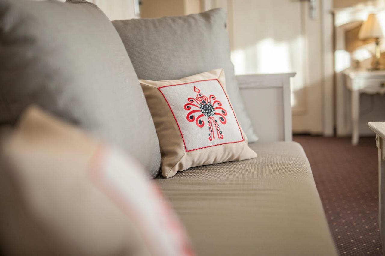 Hotel Carlina &